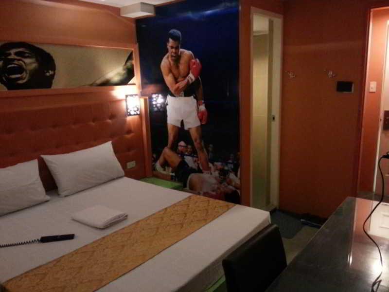 ไอค่อน โฮเต็ล มากาปากัล Hotel มะนิลา ภายนอก รูปภาพ